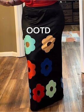 Black Floral Appliqué Maxi Skirt - Multi Color